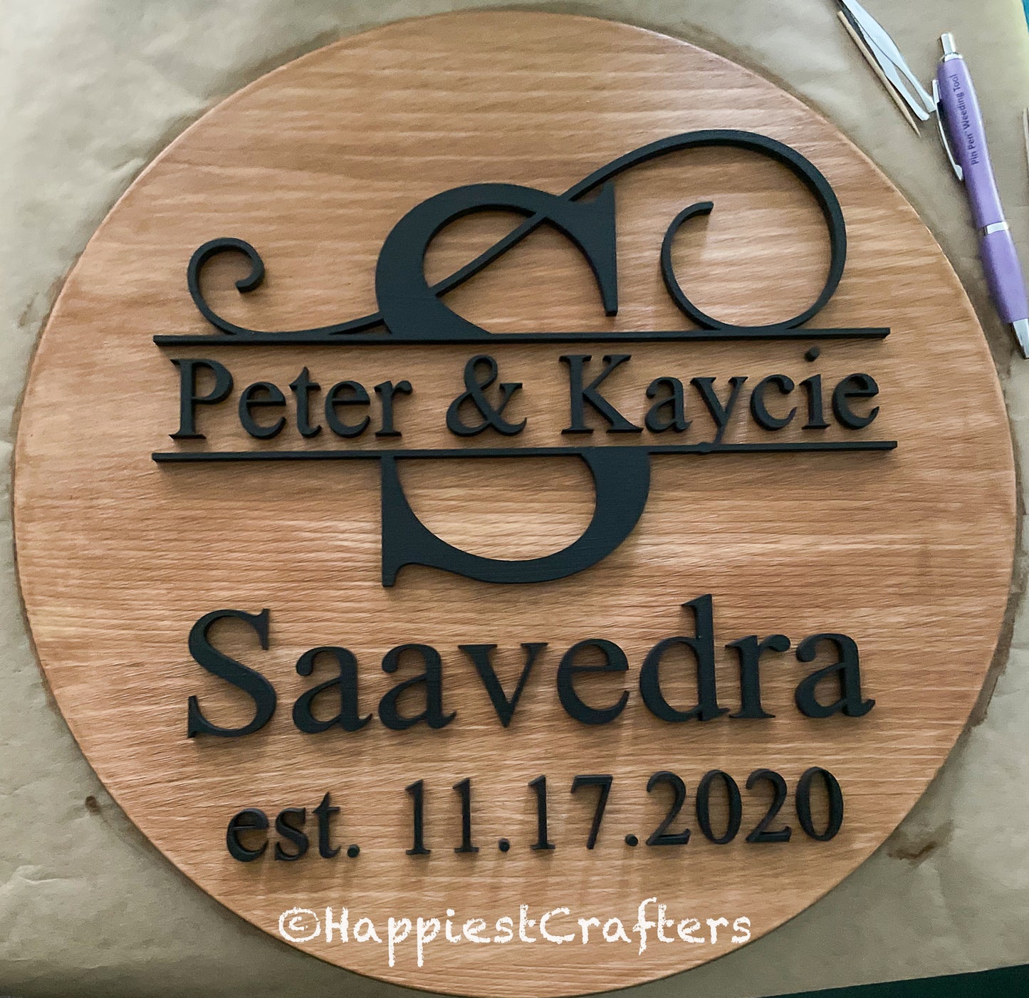 Personalized Wooden Family Name Sign – Elegant Home Décor
