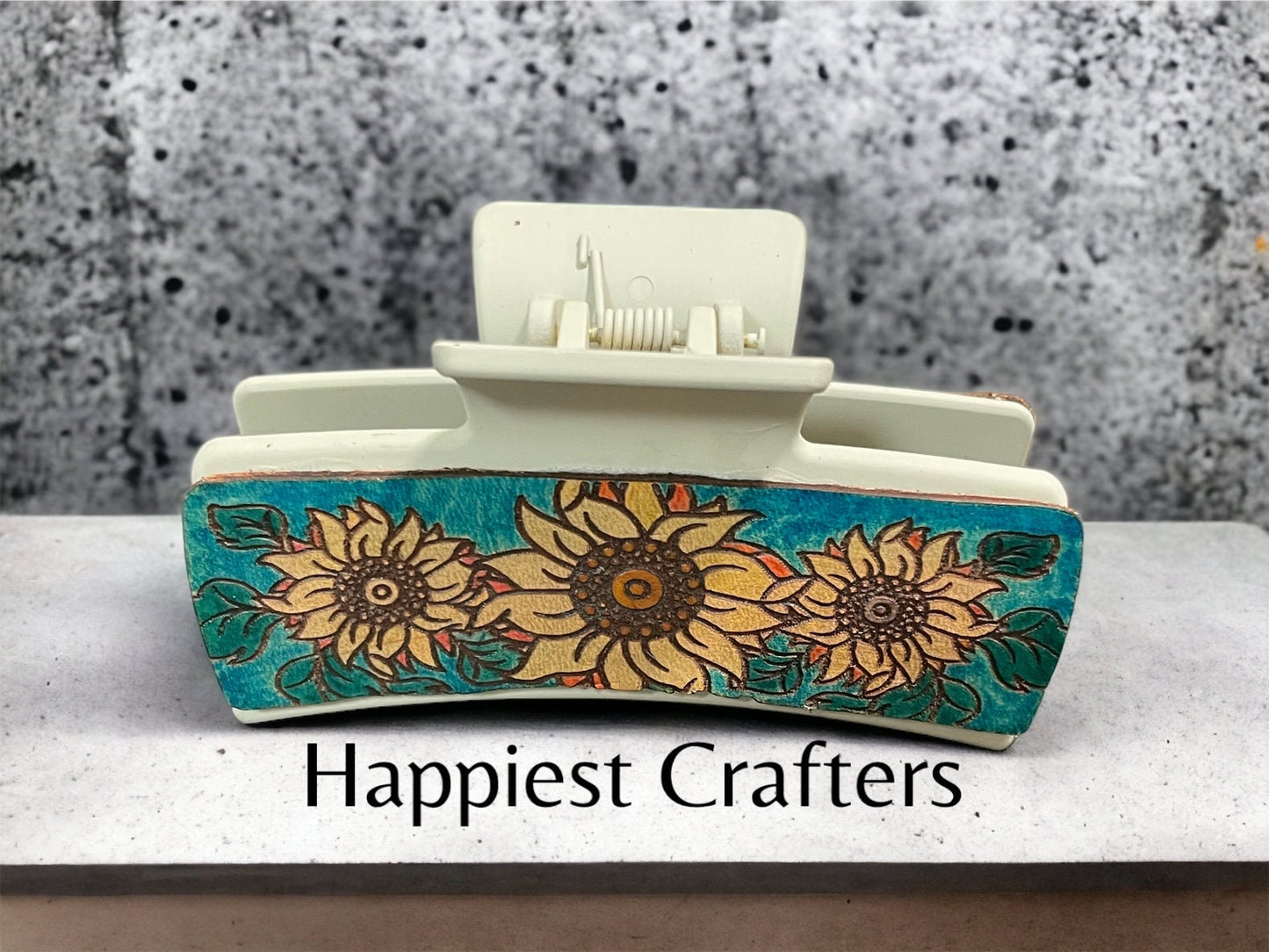 Handcrafted Leather Claw Clip – Stylish & Durable Hair Accessory